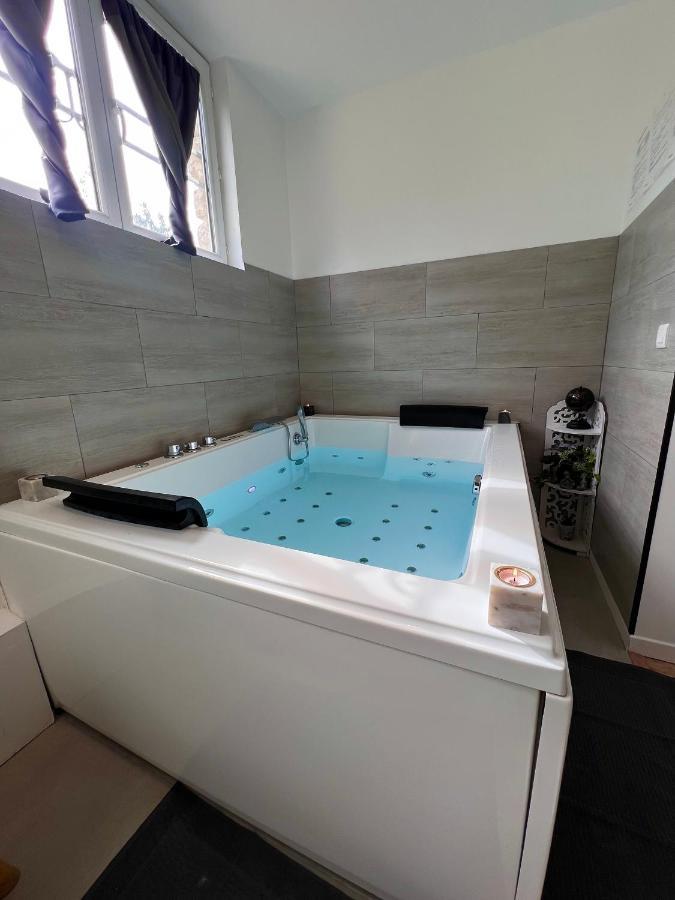 Studio Cosy Spa Montmagny Exterior foto